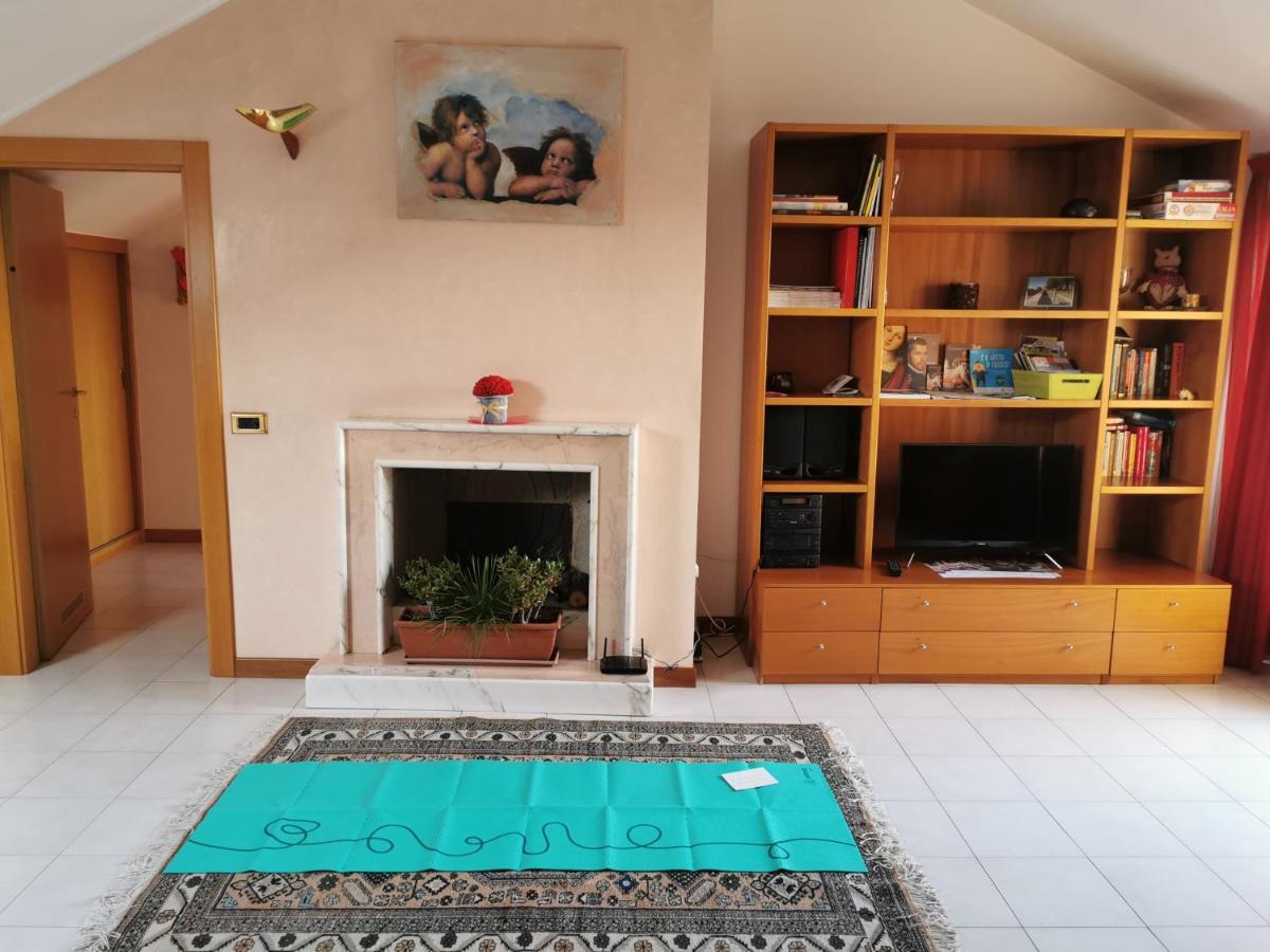 Casa Vacanze Margarita Bergamo Luaran gambar