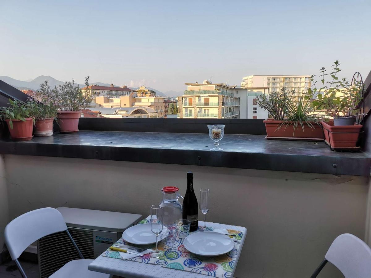 Casa Vacanze Margarita Bergamo Luaran gambar