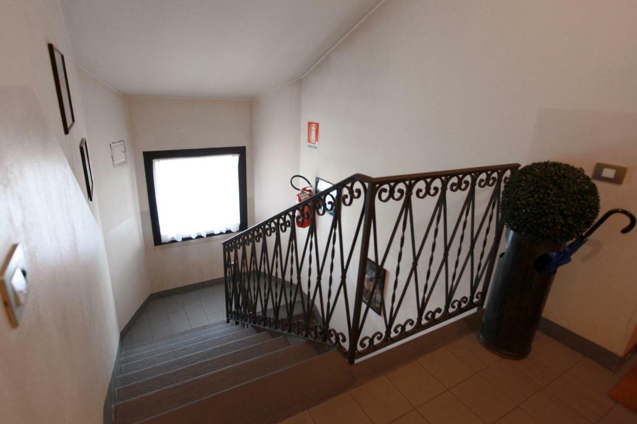 Casa Vacanze Margarita Bergamo Luaran gambar