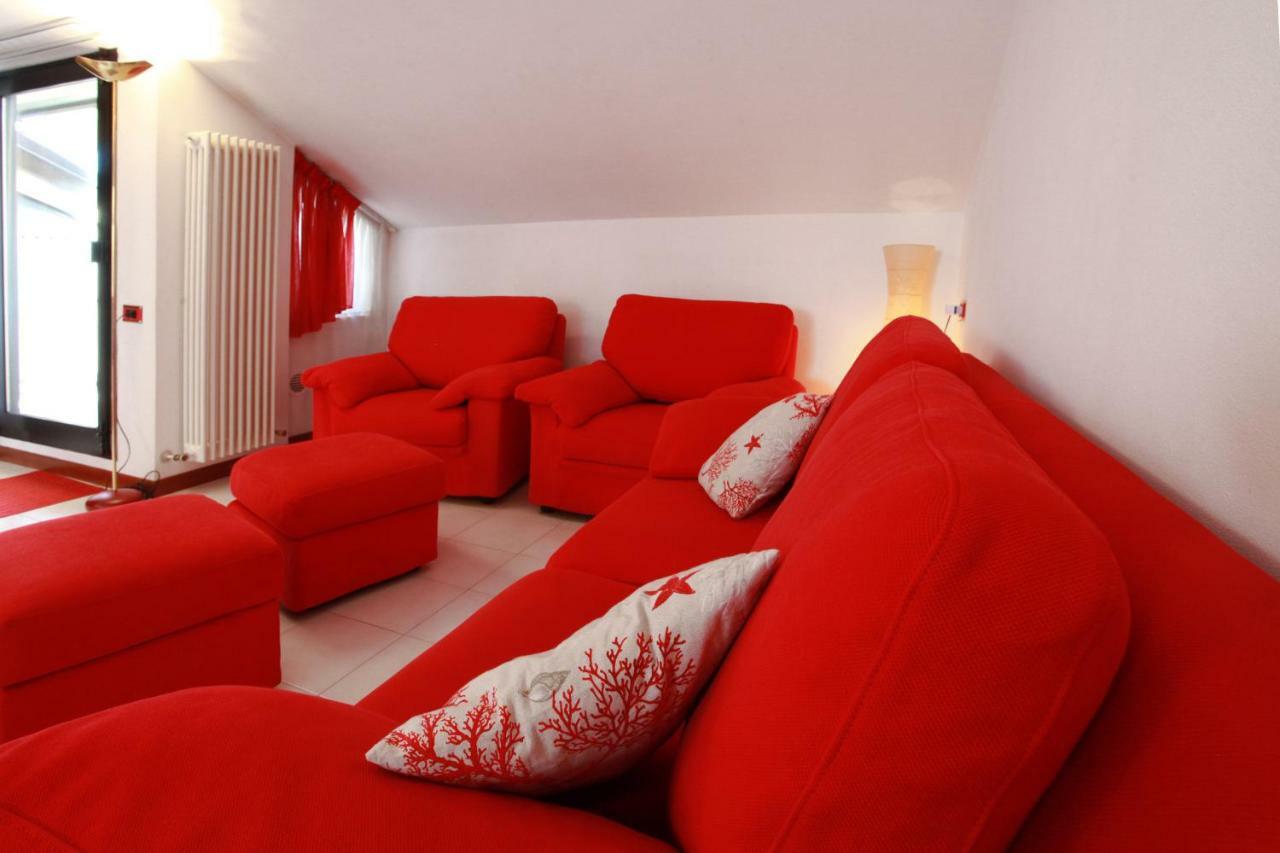 Casa Vacanze Margarita Bergamo Luaran gambar